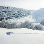 Everest - Luxury