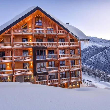 Everest - Luxury 3* Prato Nevoso