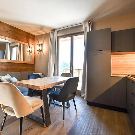Everest - Luxury Aparthotel *