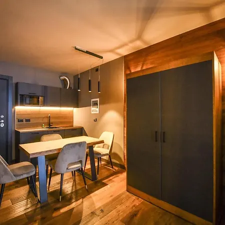 Everest - Luxury Prato Nevoso