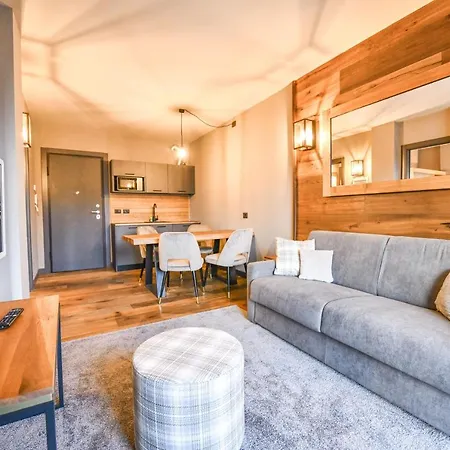 Everest - Luxury Aparthotel *
