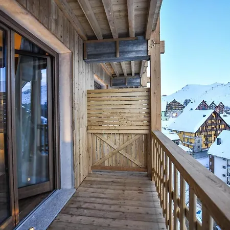 Everest - Luxury Aparthotel *