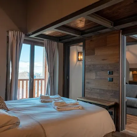 Everest - Luxury Appart hôtel *
