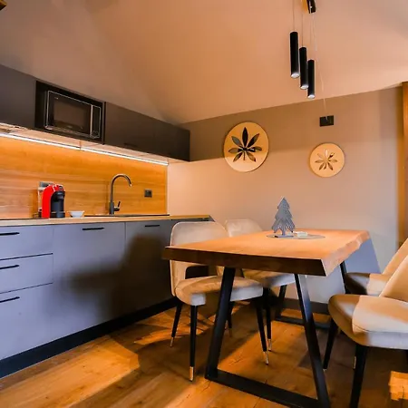 Aparthotel Everest - Luxury Prato Nevoso