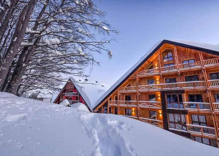 Apartahotel Everest - Luxury 3*