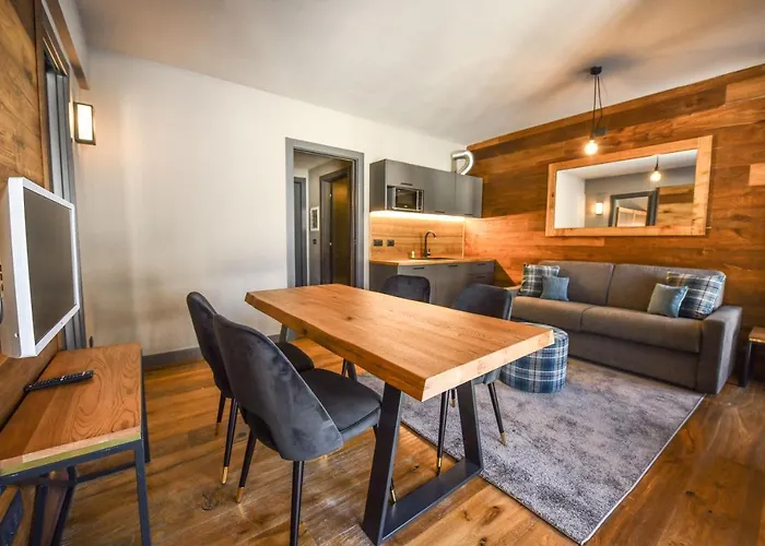 Everest - Luxury Apartahotel Prato Nevoso