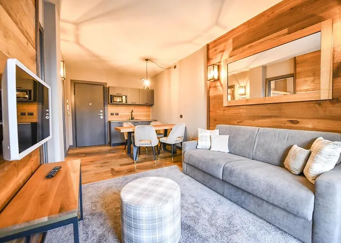 Everest - Luxury Apartahotel 3*